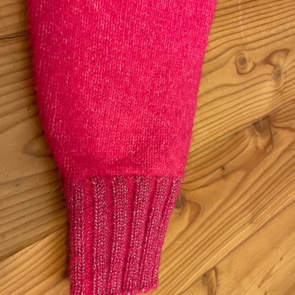 Joe fresh pink sweater size medium - Picture 3 of 4
